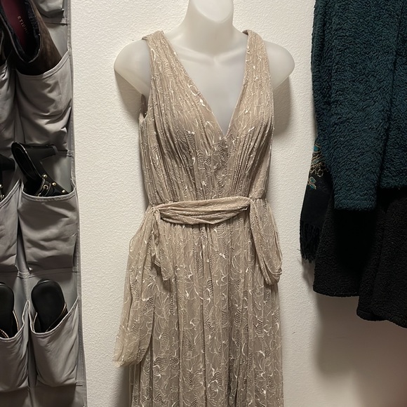 Vera Wang - Picture 5 of 12